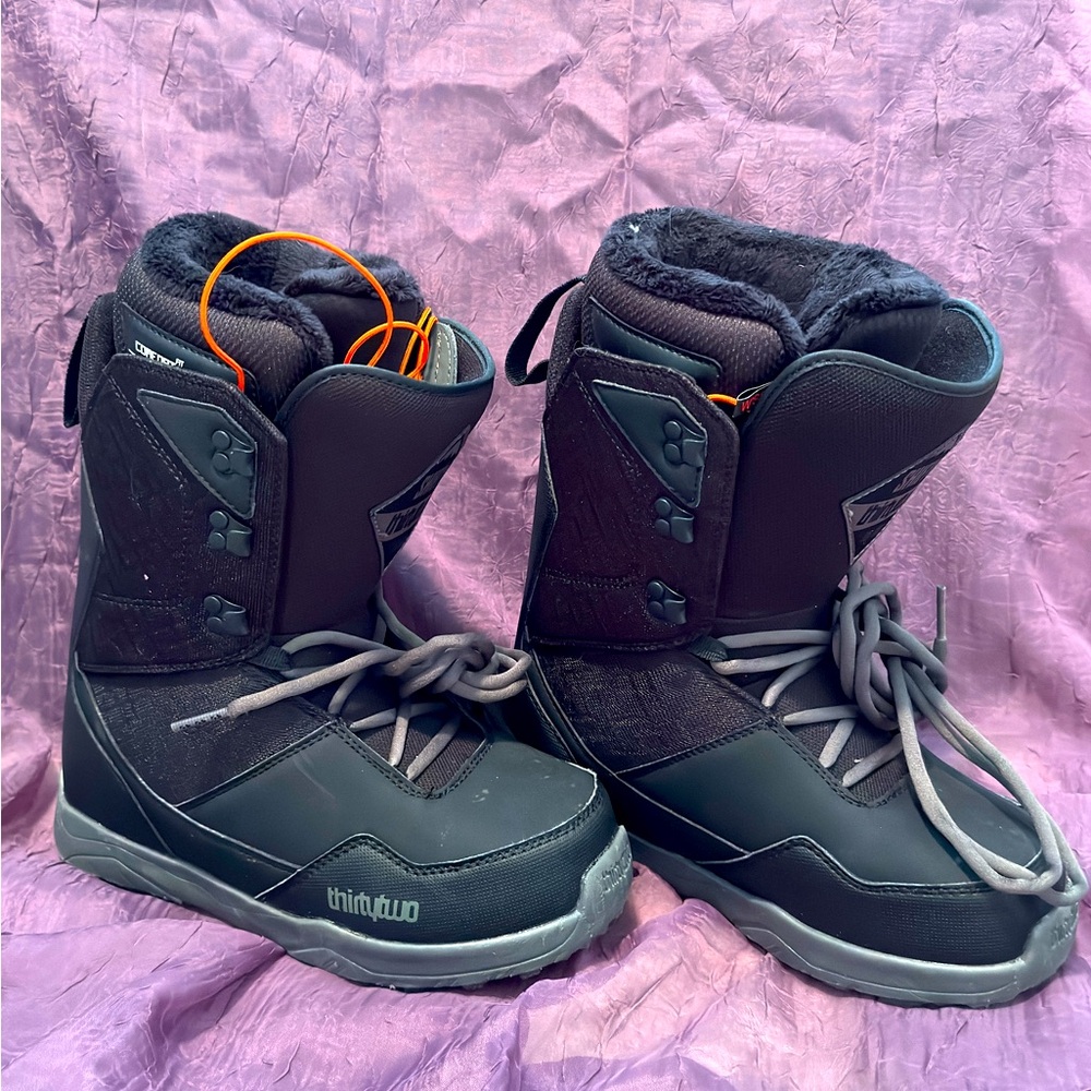 Women’s thirtytwo snowboarding boots ❄️ shifty
